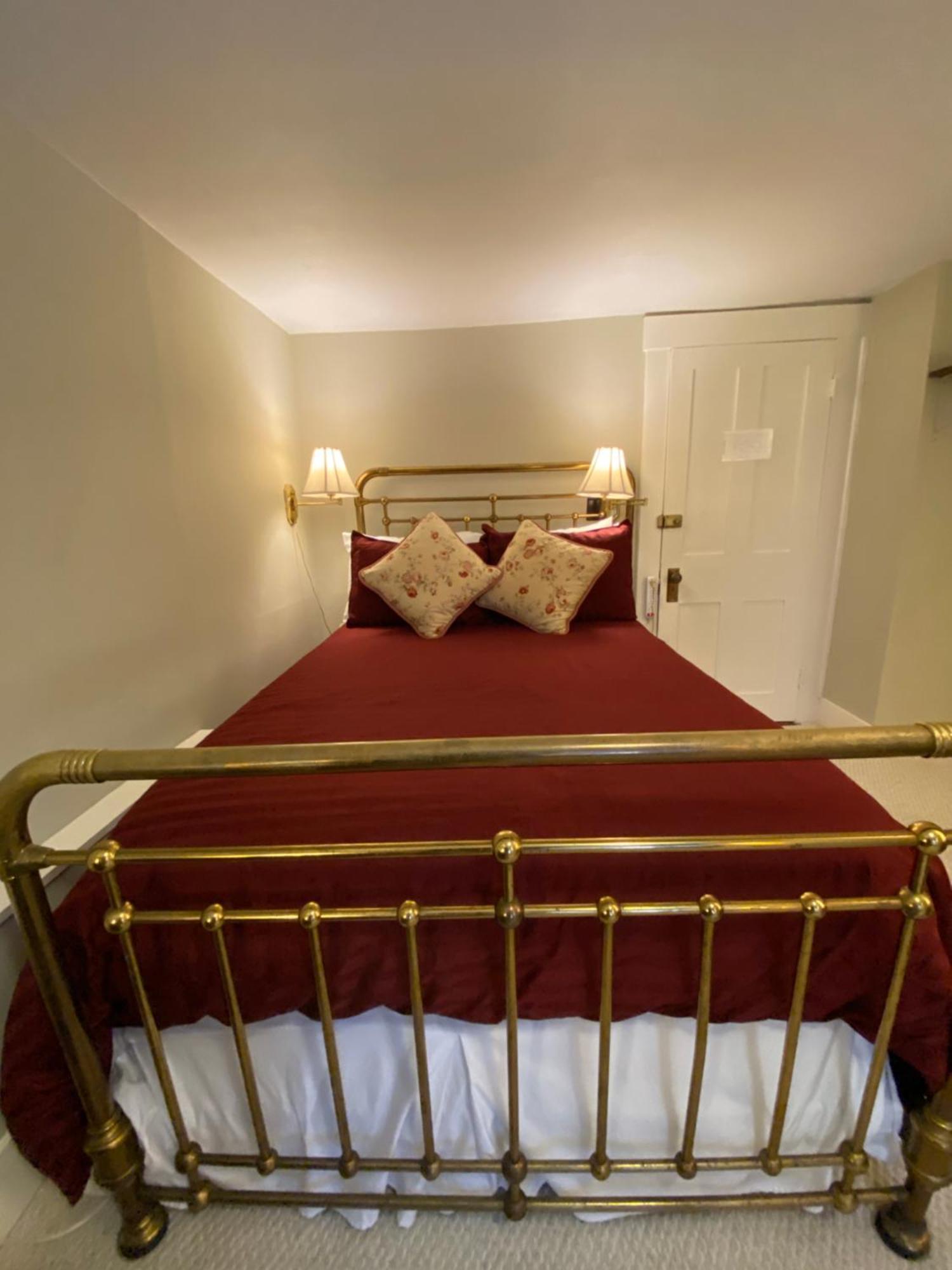 Follansbee Inn North Sutton Eksteriør billede